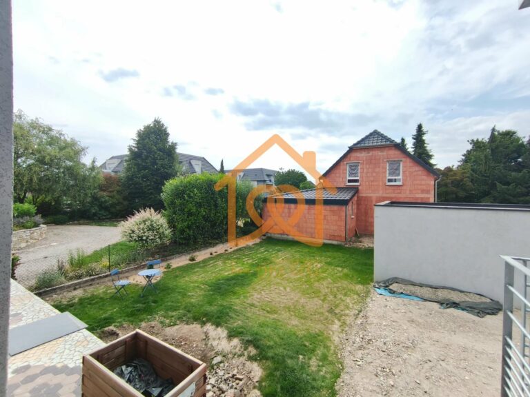 À Geispolsheim Village : Appartement avec garage, parking et un are de terrain - Premi'home Agence immobilière Aix En Provence
