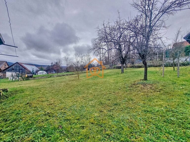 CORPS de FERME ALSACIEN Authentique avec Jardin Suspendu et Dépendances - Premi'home Agence immobilière Aix En Provence