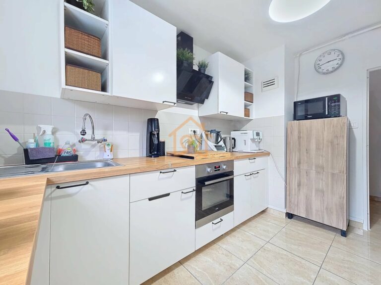 🏡Très bel appartement T3 – 62,40 m² – Strasbourg (Rue de Lupstein) 🏡 - Premi'home Agence immobilière Aix En Provence