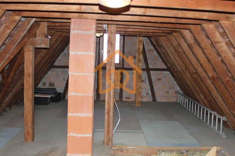 En exclusivité Jolie Maison de 150m² au sol à HOLTZHEIM avec piscine chauffée, climatisation sur 7 ares de terrain - Premi'home Agence immobilière Aix En Provence