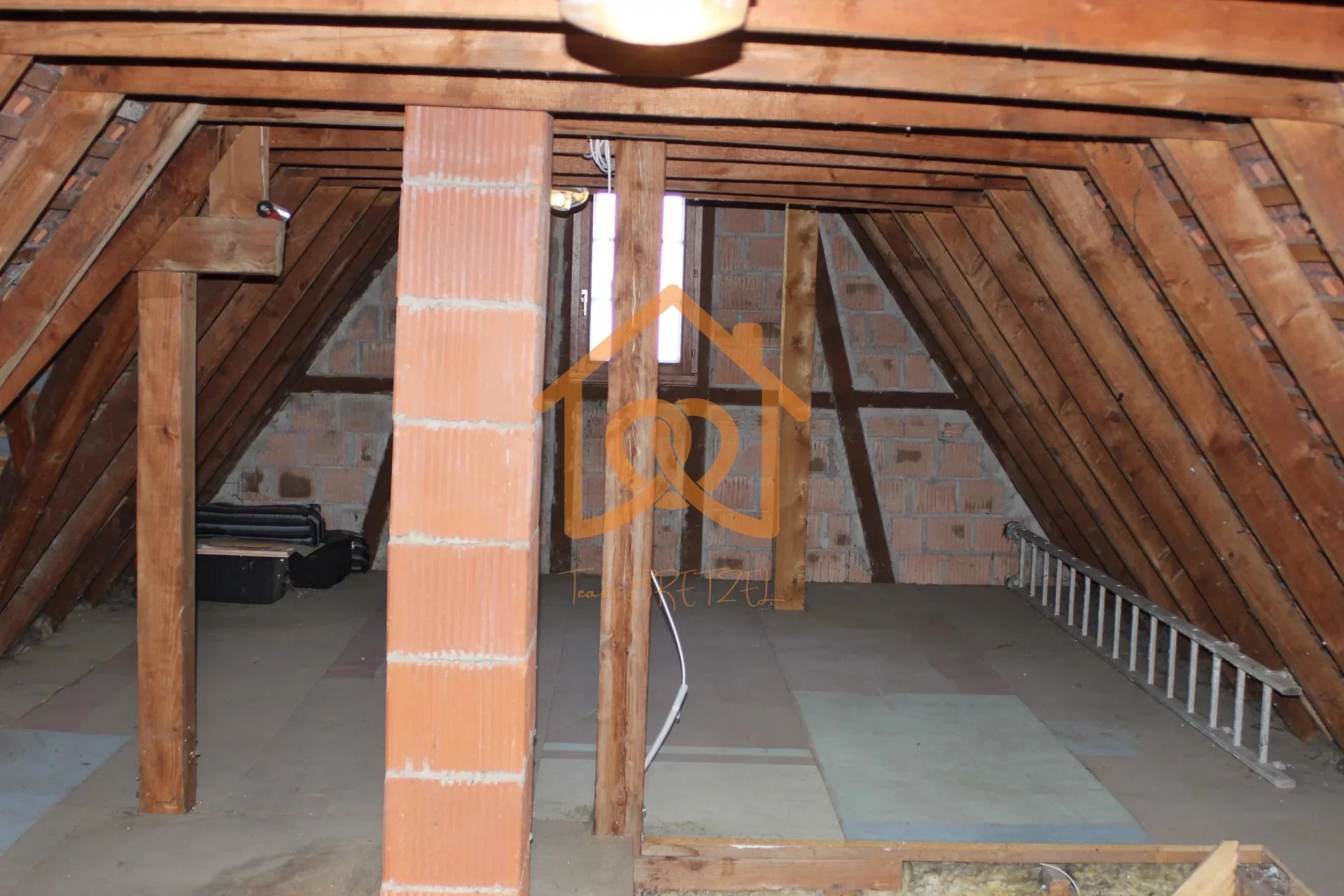 En exclusivité Jolie Maison de 150m² au sol à HOLTZHEIM avec piscine chauffée, climatisation sur 7 ares de terrain - Premi'home Agence immobilière Aix En Provence