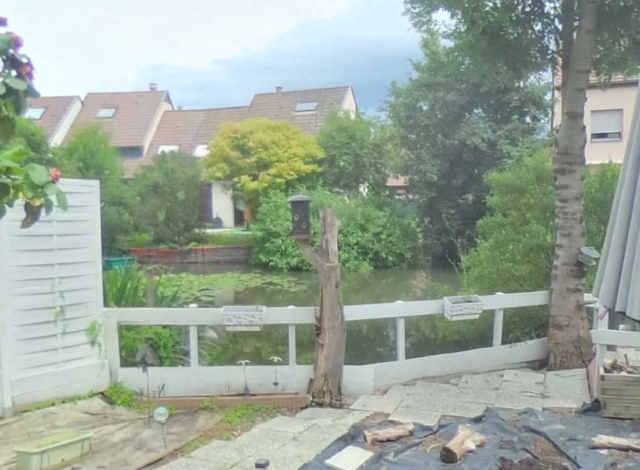 Appartement 2 pièces 45m² avec jardin au bord d’un bras de l’Ill - Premi'home Agence immobilière Aix En Provence