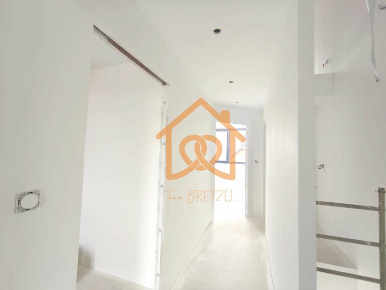 À Geispolsheim Village : Appartement avec garage, parking et un are de terrain - Premi'home Agence immobilière Aix En Provence