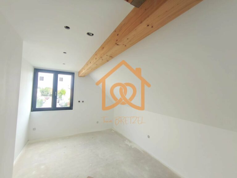 À Geispolsheim Village : Appartement avec garage, parking et un are de terrain - Premi'home Agence immobilière Aix En Provence