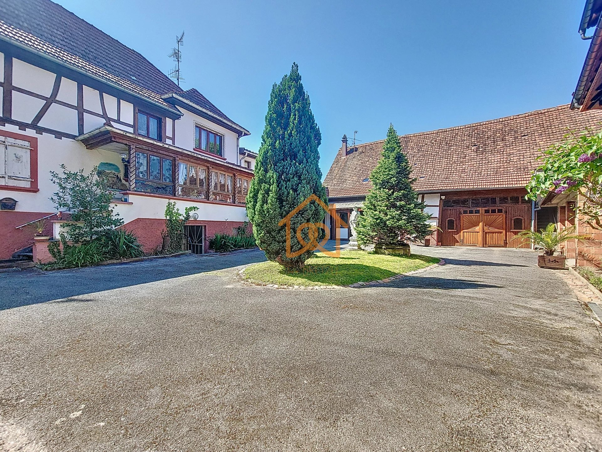 Bien immobilier multi-usage à WEITBRUCH - Premi'home Agence immobilière Aix En Provence