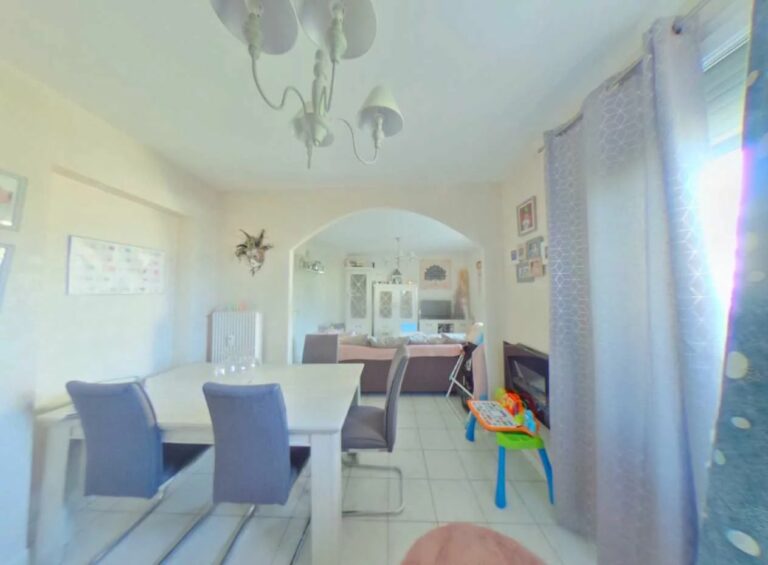 Bel Appartement en quatrième étage - Premi'home Agence immobilière Aix En Provence