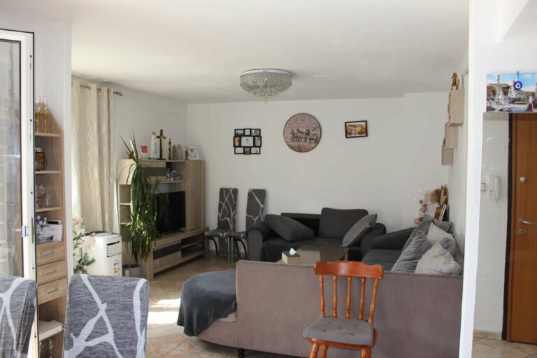 Bel Appartement en deuxième étage - Premi'home Agence immobilière Aix En Provence