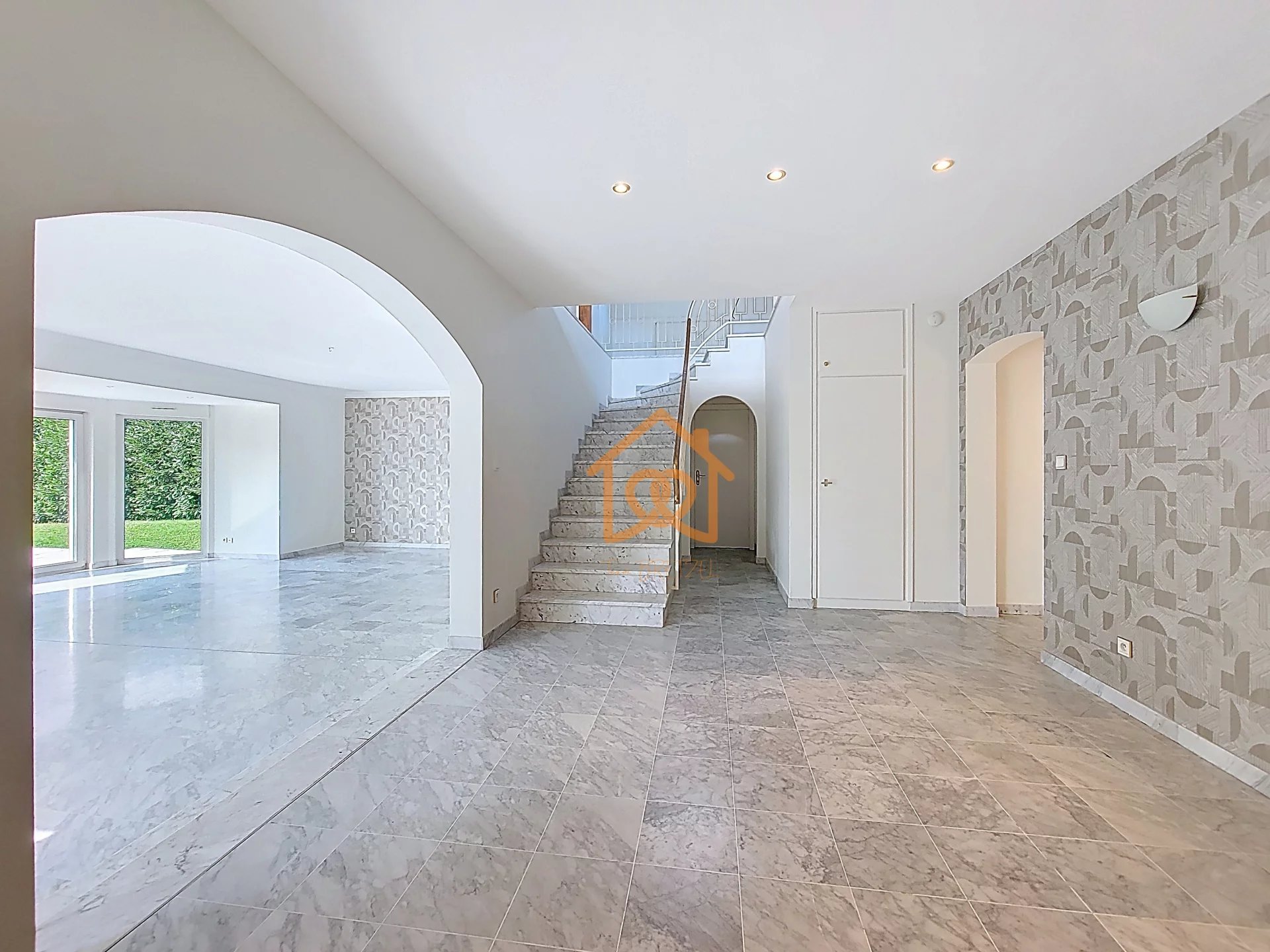 À VENDRE – VILLA au cœur du domaine du Golf de la Wantzenau - Premi'home Agence immobilière Aix En Provence