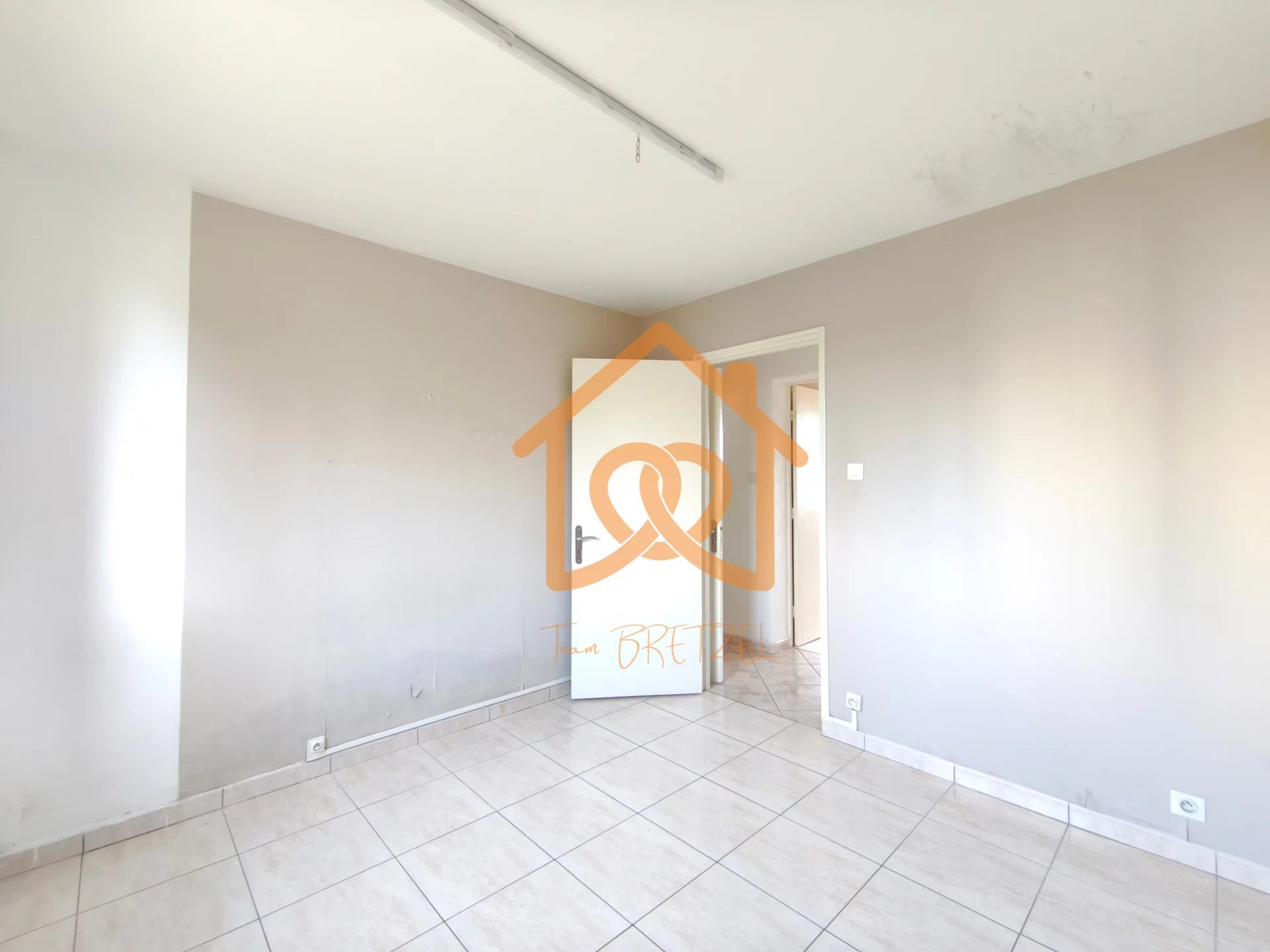 Bel Appartement traversant 2ème étage avec 3 chambres - Premi'home Agence immobilière Aix En Provence