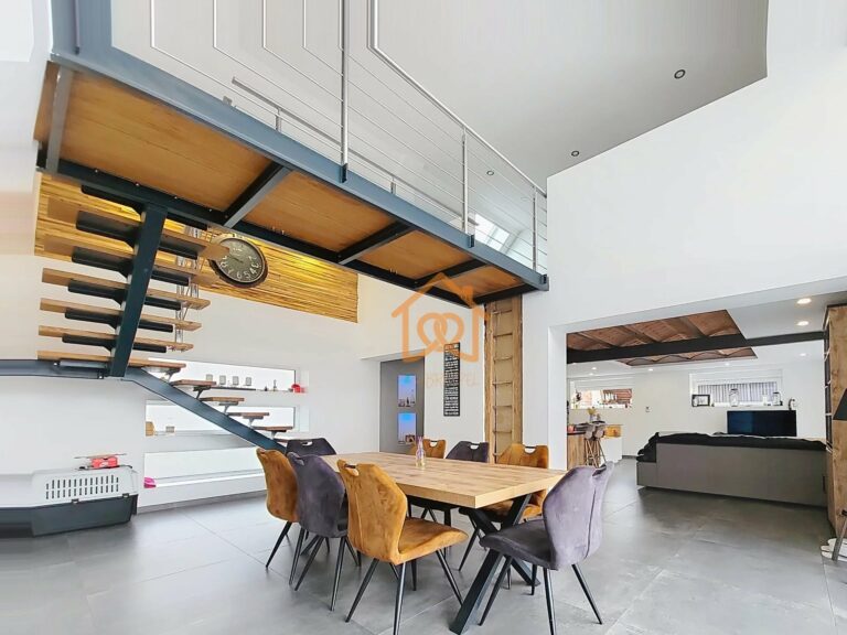 Bien d&rsquo;exception à Eschbach - Premi'home Agence immobilière Aix En Provence