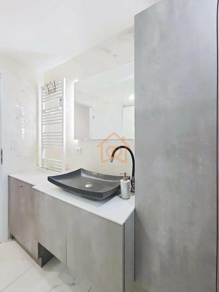 Appartement Prestige 133 m² avec Jardin Privatif  310 m2 - Premi'home Agence immobilière Aix En Provence