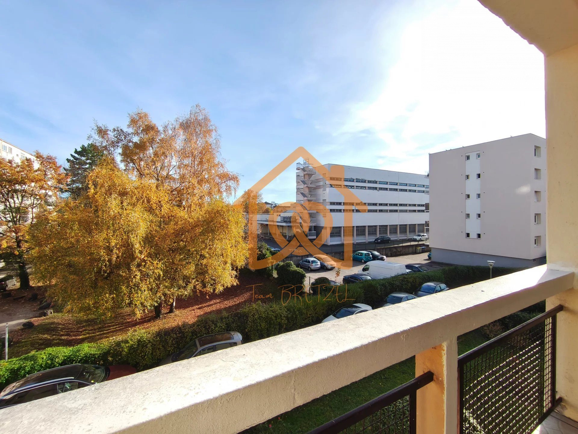 Bel Appartement traversant à la Meinau, 2ème étage avec 3 cha - Premi'home Agence immobilière Aix En Provence