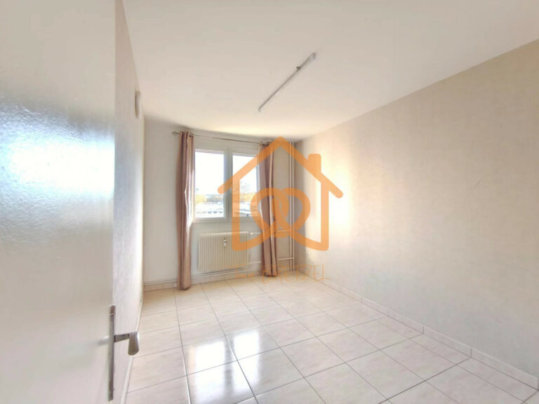 Bel Appartement traversant à la Meinau, 2ème étage avec 3 cha - Premi'home Agence immobilière Aix En Provence