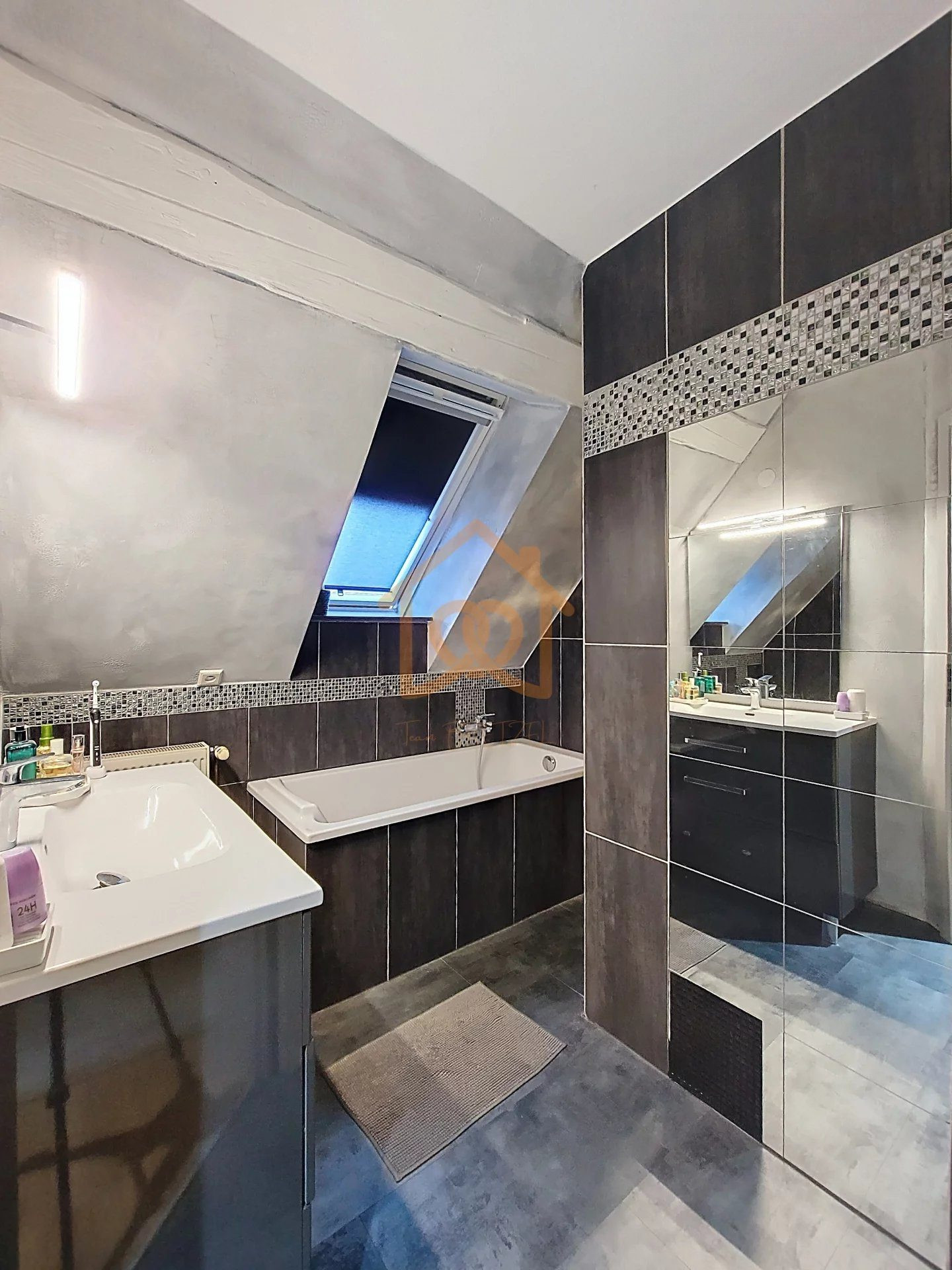 🏡 À Niederschaeffolsheim, le charme de l&rsquo;ancien avec les a - Premi'home Agence immobilière Aix En Provence