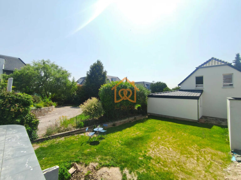 À Geispolsheim Village : Appartement avec garage, parking cave - Premi'home Agence immobilière Aix En Provence