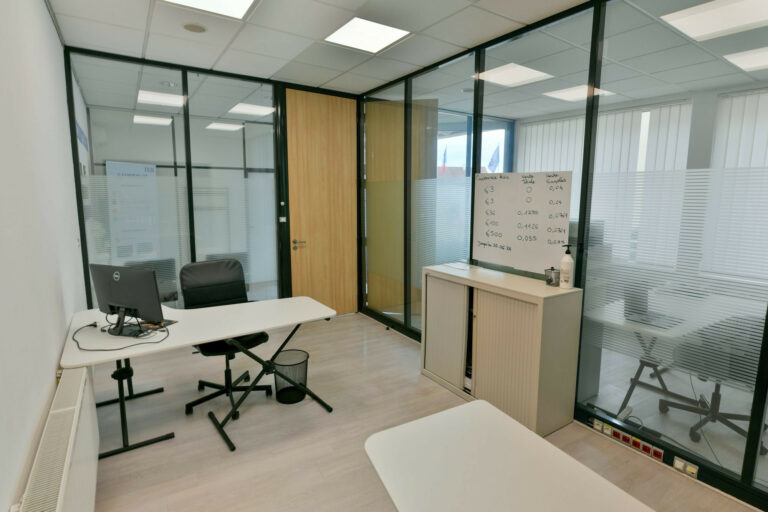 Ensemble Immobilier à usage professionnel - Premi'home Agence immobilière Aix En Provence