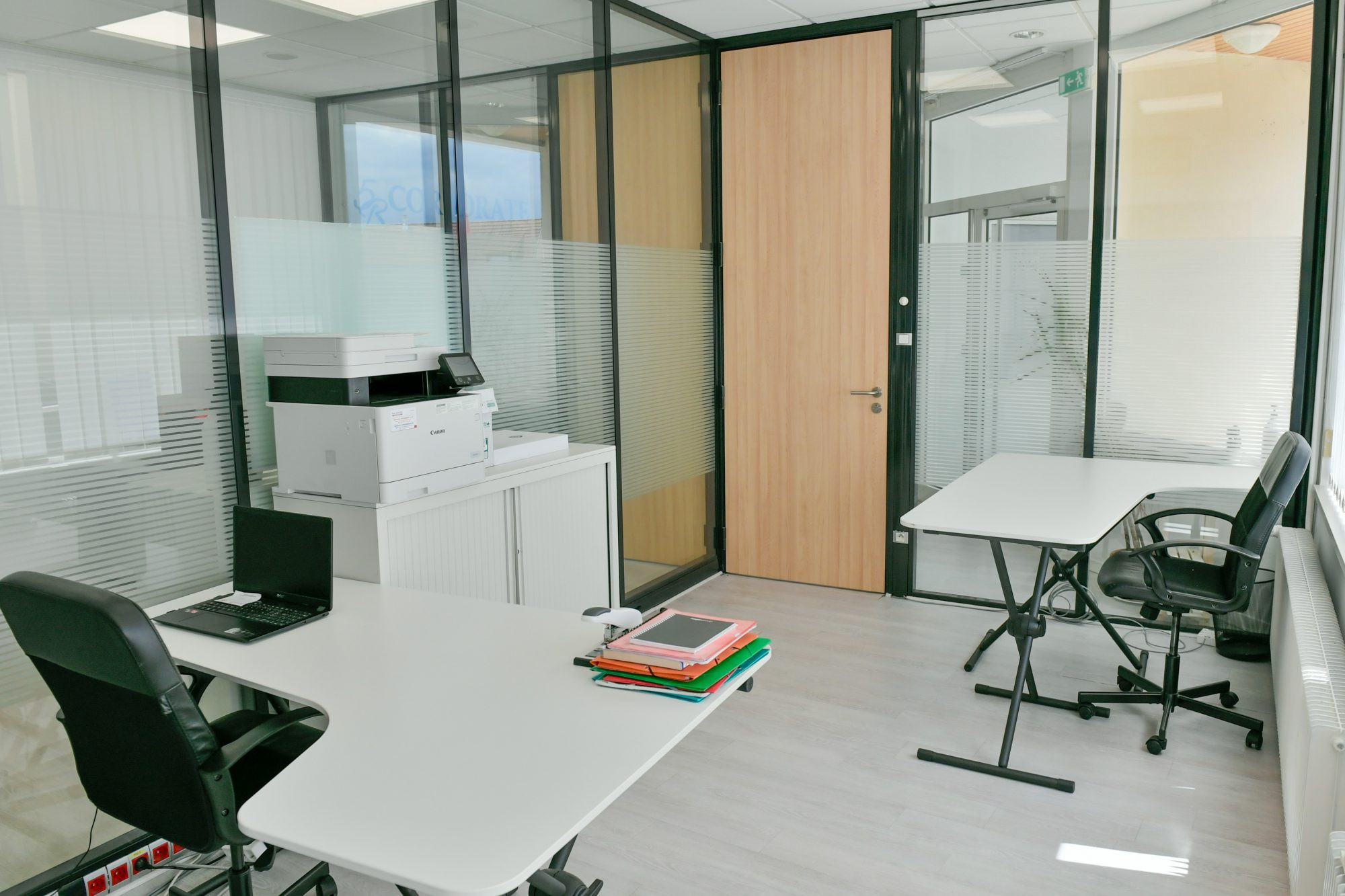 Ensemble Immobilier à usage professionnel - Premi'home Agence immobilière Aix En Provence