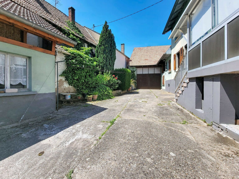 Maison individuelle avec dépendances - Premi'home Agence immobilière Aix En Provence