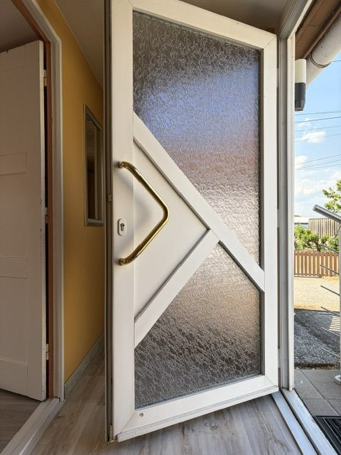 Charmante maison avec dépendance et double garage. - Premi'home Agence immobilière Aix En Provence