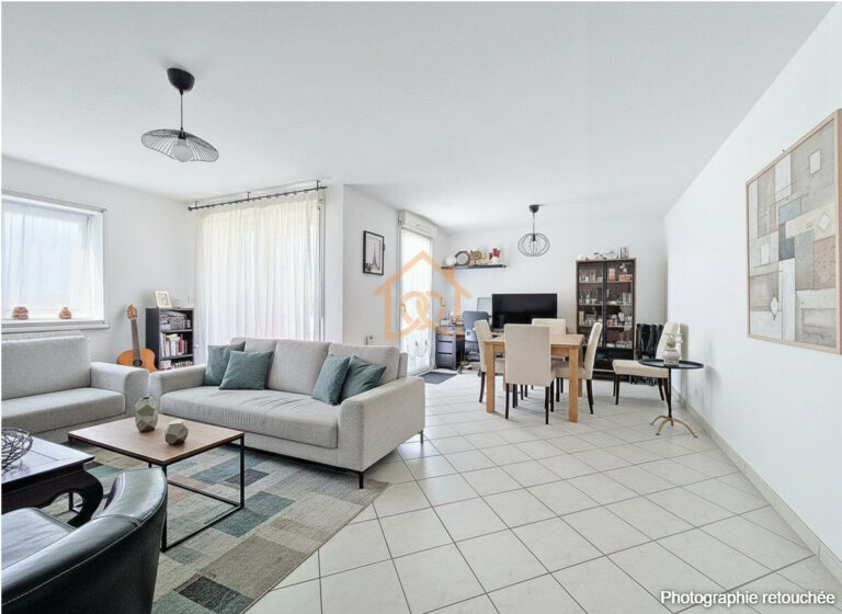 Spacieux T4 de 98 m² avec terrasse et garage – Lingolsheim - Premi'home Agence immobilière Aix En Provence