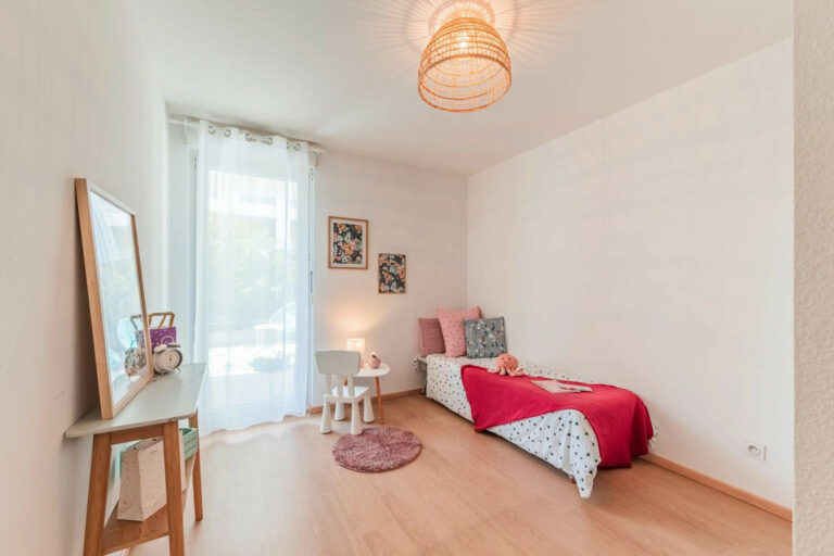 Appartement 3 Pièces de 70 m² avec Terrasse à Ostwald - Premi'home Agence immobilière Aix En Provence