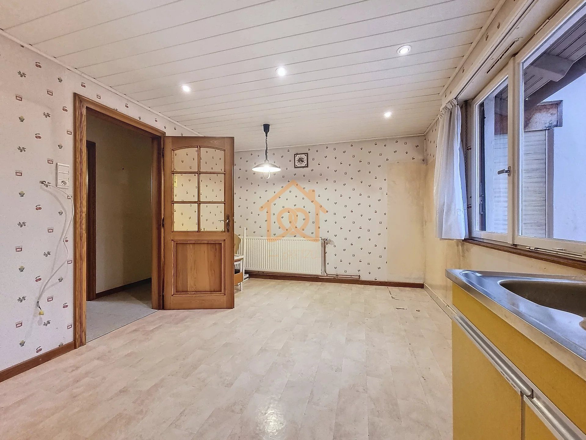 Maison de ville à rénover avec garage et dépendances – Ober - Premi'home Agence immobilière Aix En Provence