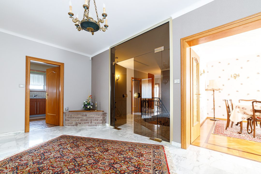 Propriété familiale de prestige – Colline du Vignoble à Mun - Premi'home Agence immobilière Aix En Provence