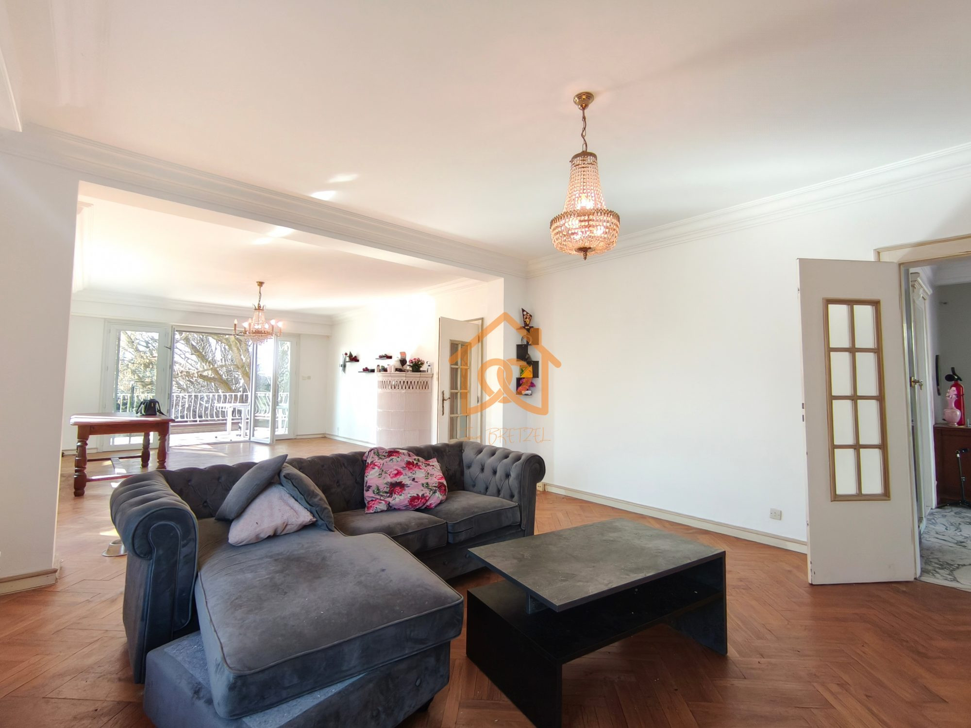 Unique ! Belle Maison de 295m² Lingolsheim sur 10 ares de terra - Premi'home Agence immobilière Aix En Provence