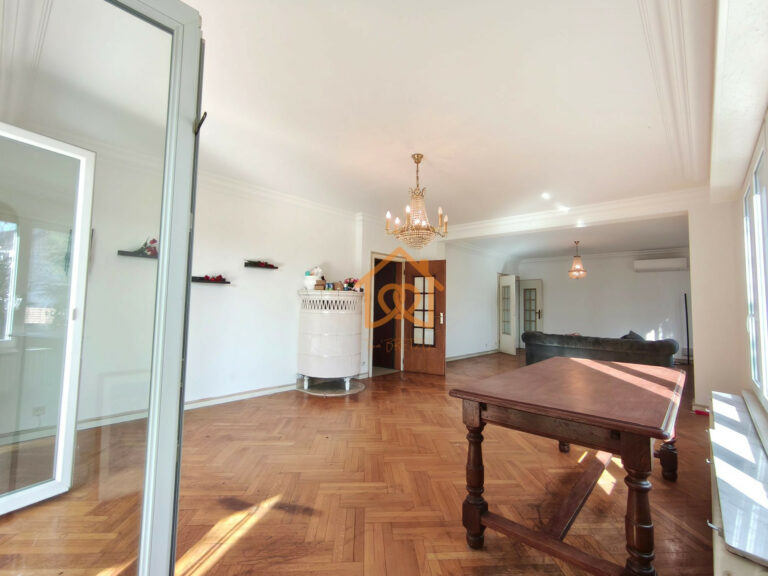 Unique ! Belle Maison de 295m² Lingolsheim sur 10 ares de terra - Premi'home Agence immobilière Aix En Provence
