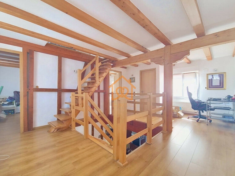 Haguenau — Maison de caractère de 214 m² sur 12,74 ares, cla - Premi'home Agence immobilière Aix En Provence
