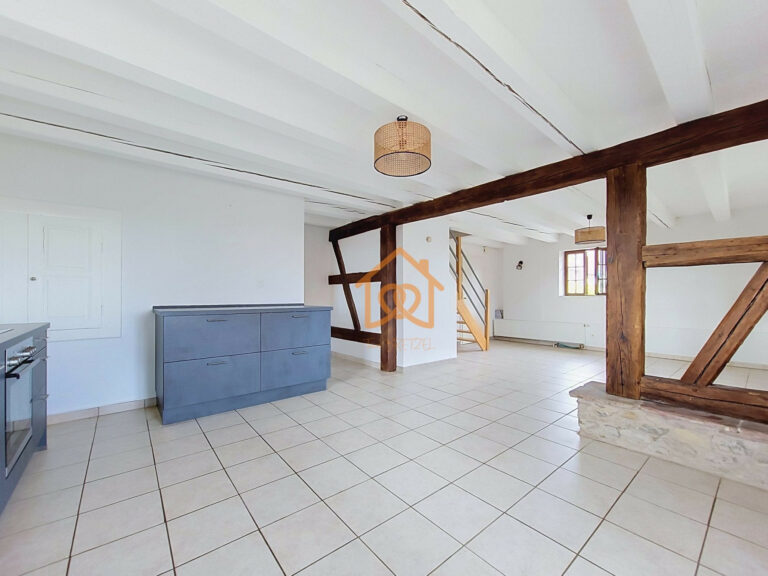 Appartement Triplex 83.71 m2 (109.05 m2 au sol) - Premi'home Agence immobilière Aix En Provence