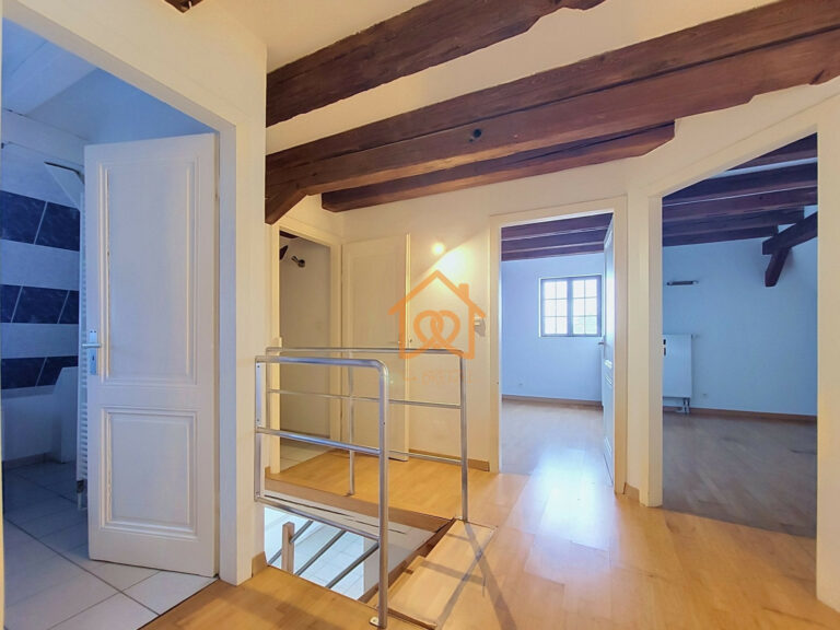 Appartement Triplex 83.71 m2 (109.05 m2 au sol) - Premi'home Agence immobilière Aix En Provence