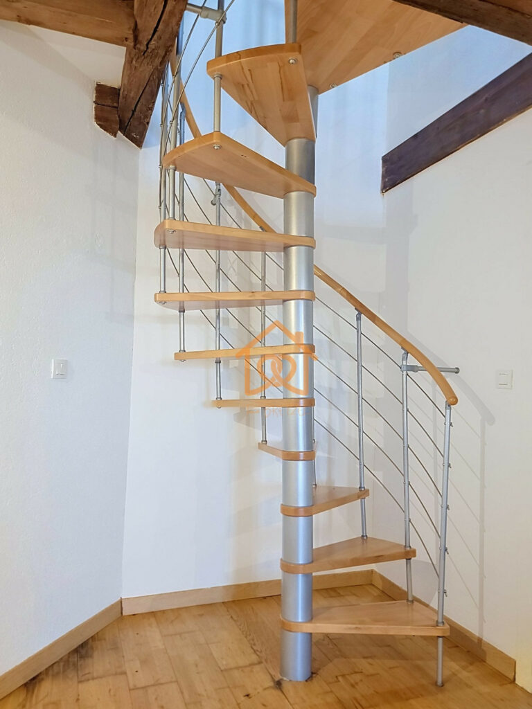 Appartement Triplex 83.71 m2 (109.05 m2 au sol) - Premi'home Agence immobilière Aix En Provence